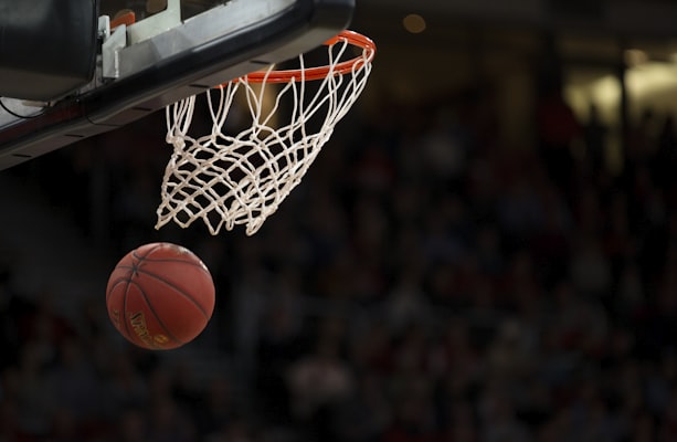 NBA总决赛湖人队与凯尔特人队历史数据对比分析